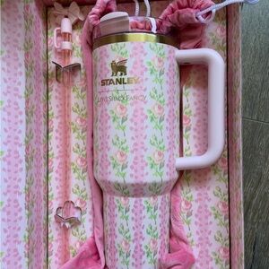 The Stanley x Love Shack Fancy Quencher | 40 OZ - Blooming Heirloom